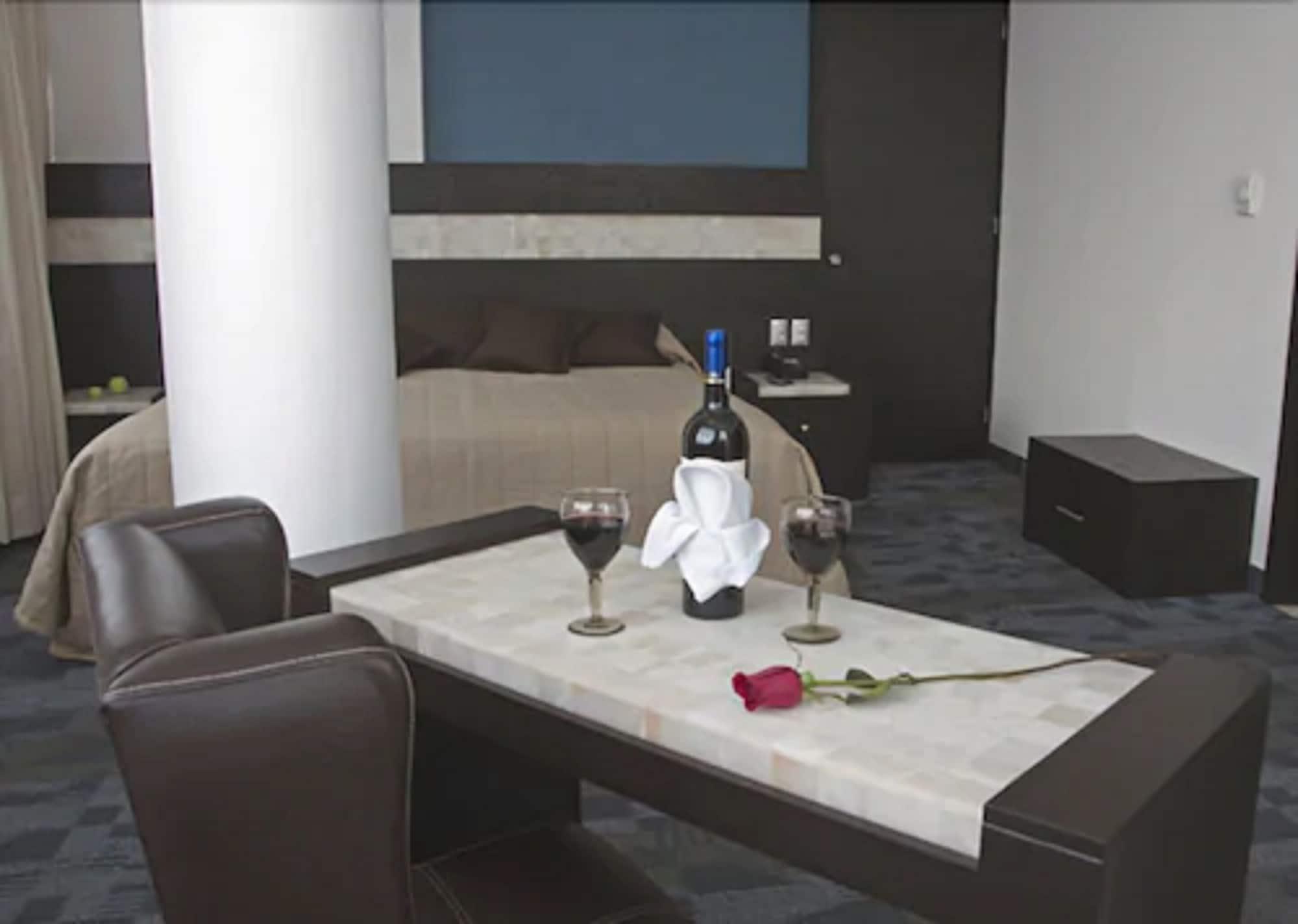 Hotel Real Rex León Buitenkant foto