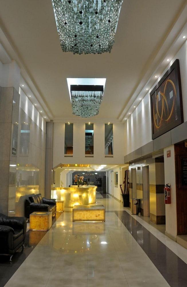 Hotel Real Rex León Buitenkant foto