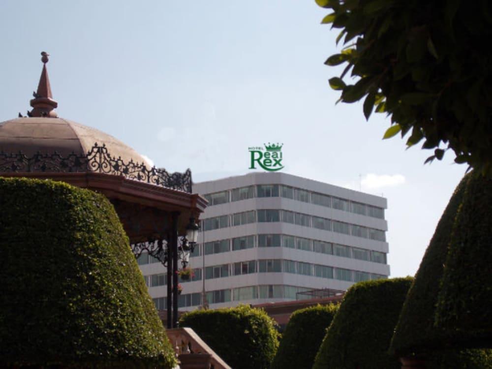 Hotel Real Rex León Buitenkant foto